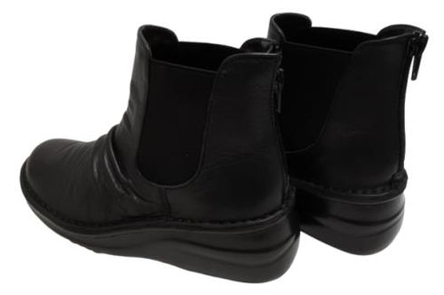 【インコルジェ 8438 ブラック】本革カジュアルサイドゴアブーツ