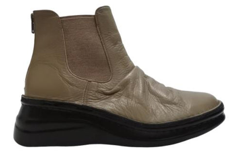 【インコルジェ 8438 モカベージュ】本革カジュアルサイドゴアブーツ