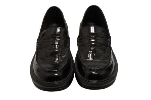 【インコルジェ 8476 ブラック】クロコ型押し本革エナメルローファー