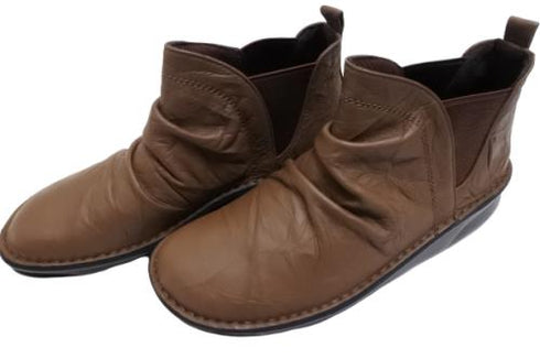 【インコルジェ 8522 ダークブラウン】サイドゴアショートブーツ