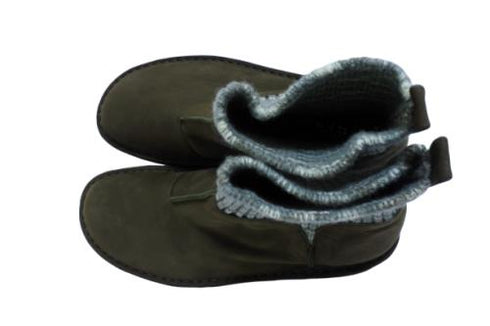 【インコルジェ8591 カーキ】マルチカラーニットローヒールブーツ