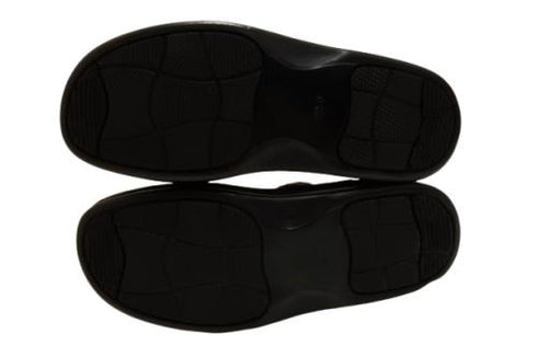 【インコルジェ 8596 ブラック】ローヒールやわらかTストラップシューズ