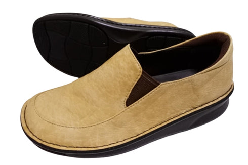 【インコルジェ 8635 ライトキャメル】本革ローヒールスリッポンシューズ