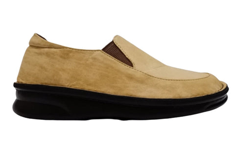 【インコルジェ 8635 ライトキャメル】本革ローヒールスリッポンシューズ