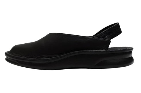 【インコルジェ8650 ブラック】センターシームバックストラップシューズ