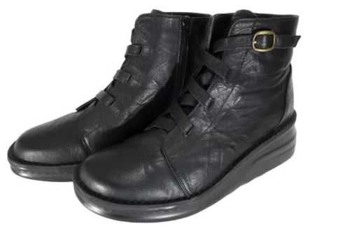 【インコルジェ8718 ブラック】レザーテープ靴紐ショートブーツ