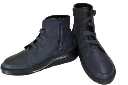 [インコルジェ] レースアップカジュアルショートブーツ IC8718ネイビー 24.0cm