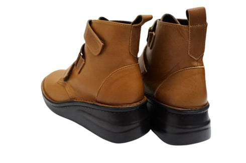 【インコルジェ8748 ブラウン】ソフトレザーベルトブーツ