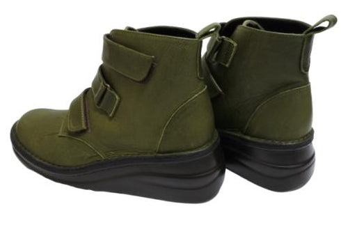 【インコルジェ8748 オリーブ】ソフトレザーベルトブーツ