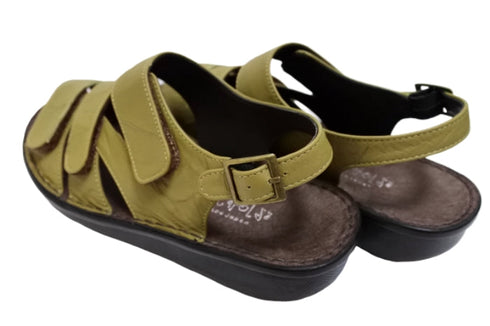 【インコルジェ 8806 カーキ】バックストラップコンフォートサンダル