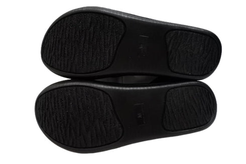 【インコルジェ 88691 ブラック】ナチュラルクロスフラットサンダル