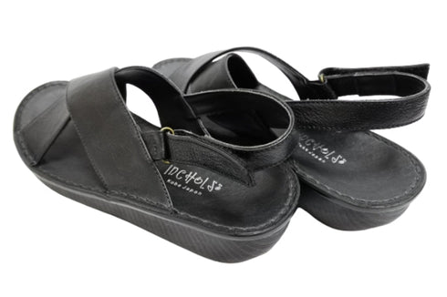 【インコルジェ 88691 ブラック】ナチュラルクロスフラットサンダル