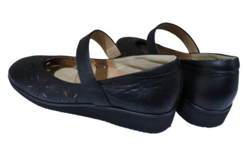 【…AShiOtO A1525 ブラック】超軽量 牛革ベルトパンチングシューズ