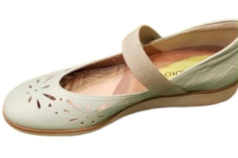 【…AShiOtO A1525 ミント】超軽量 牛革ベルトパンチングシューズ