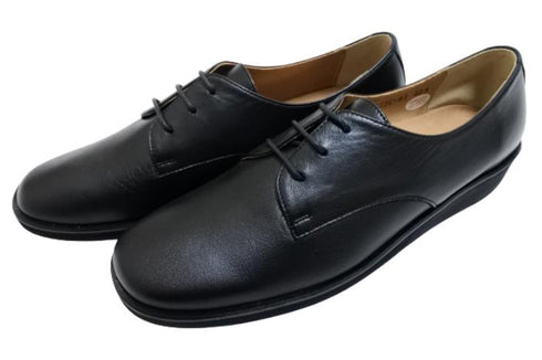 【…AShiOtO A1536 ブラック】超軽量国産牛革マニッシュシューズ モデルサイズ