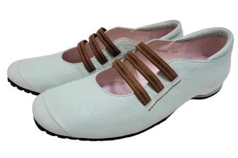 【…AShiOtO A1540 ライトブルー】本革超軽量ゴムストラップシューズ