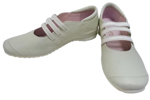 【…AShiOtO A1540 ホワイト】本革超軽量ゴムストラップシューズ