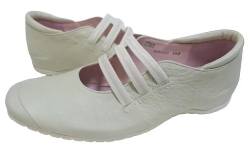 【…AShiOtO A1540 ホワイト】本革超軽量ゴムストラップシューズ