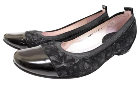 【…AShiOtO A3233 ブラックブラックエナメル】超軽量 牛革ボロネーゼバレエパンプス