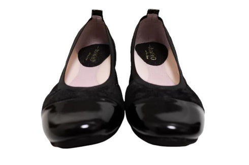 【…AShiOtO A3233 ブラックブラックエナメル】超軽量 牛革ボロネーゼバレエパンプス