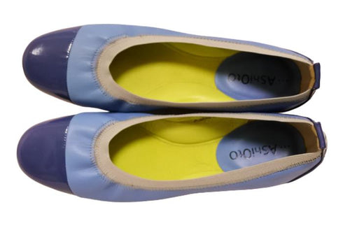 【…AShiOtO A3233 ブルーエナメル】超軽量 約110g 牛革ボロネーゼバレエパンプス