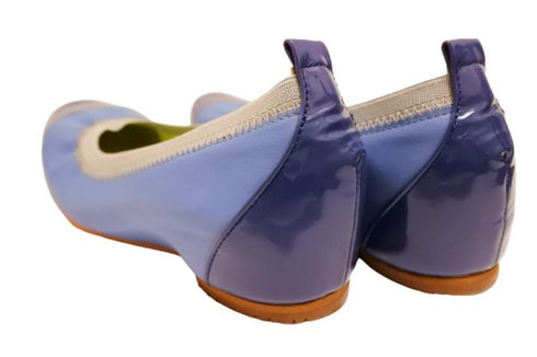 【…AShiOtO A3233 ブルーエナメル】超軽量 約110g 牛革ボロネーゼバレエパンプス