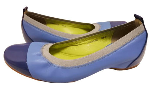 【…AShiOtO A3233 ブルーエナメル】超軽量 約110g 牛革ボロネーゼバレエパンプス