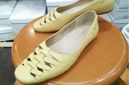 【…AShiOtO A3245 イエロー】超軽量 通気性抜群の牛革メッシュシューズ