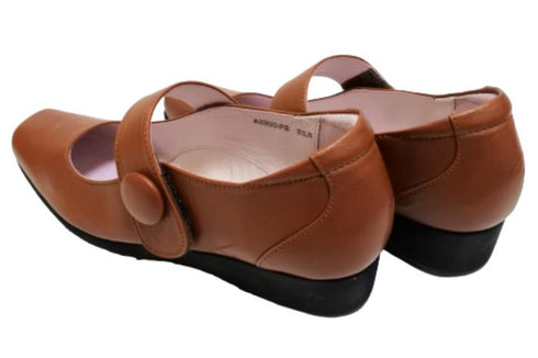 【…AShiOtO A3300 ダークオレンジ】超軽量 本革ストラップシューズ