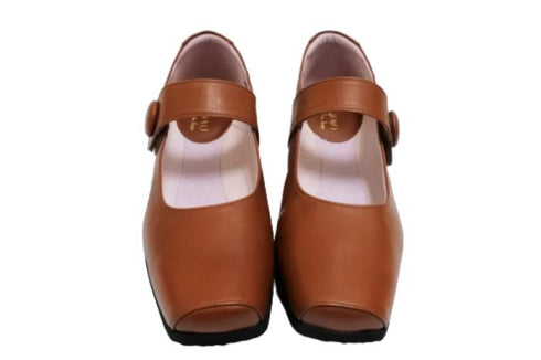 【…AShiOtO A3300 ダークオレンジ】超軽量 本革ストラップシューズ