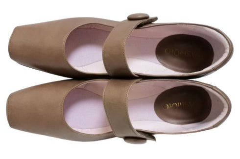 【…AShiOtO A3300 グレージュ】超軽量 本革ストラップシューズ