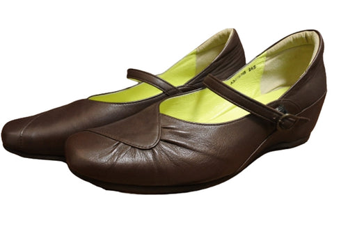 【…AShiOtO A3405 ダークブラウン】超軽量 本革パンプス