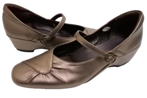 【…AShiOtO A3405 PEW】超軽量 本革パンプス