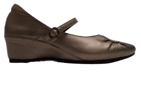 【…AShiOtO A3405 PEW】超軽量 本革パンプス