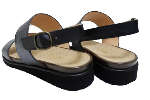 【…AShiOtO A7015 ブラック】本革超軽量サンダル