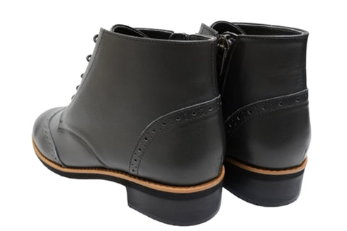 【…AShiOtO A91330 グレー】サイドジップメダリオンチャッカーブーツ