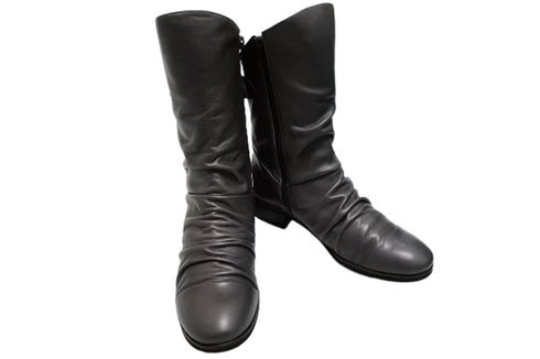 【…AShiOtO A91430 ダークグレー】ミドル丈サイドジップ本革ブーツ