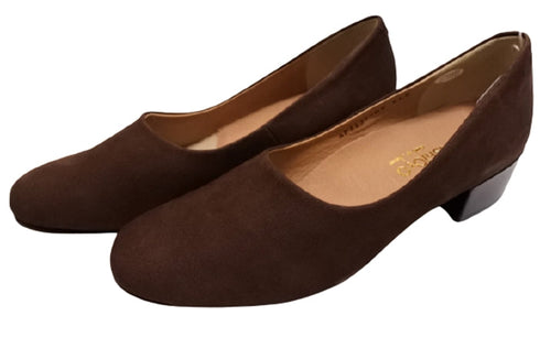 【…AShiOtO AP1135 ダークブラウンヌバック】超軽量 国産レザーパンプス