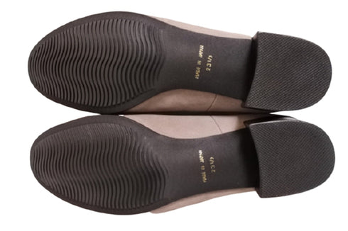 【…AShiOtO AP1135 グレーヌバック】超軽量 国産レザーパンプス