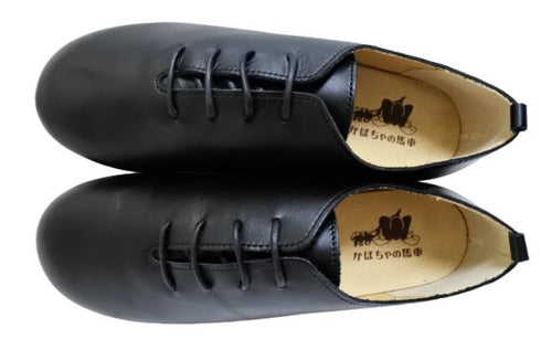 【かぼちゃの馬車CA-15 ブラック】ころんと靴紐シューズ