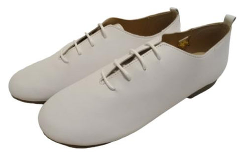 【かぼちゃの馬車CA-15 ホワイト】ころんと靴紐シューズ