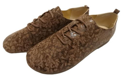 【かぼちゃの馬車 CA-15FL ブラウン】フラワー柄の靴紐シューズ