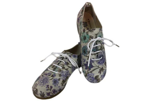 【かぼちゃの馬車 CA-15FL ブルー】フラワー柄の靴紐シューズ