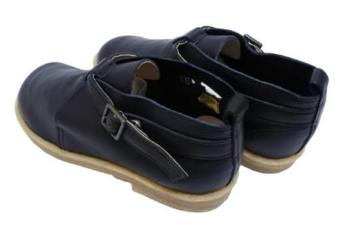 【かぼちゃの馬車 CA220 ブラック】くたっとやわらか本革ベルトストラップシューズ