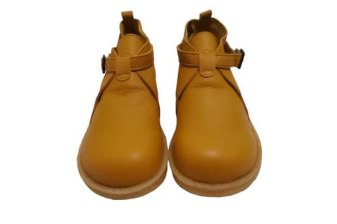 【かぼちゃの馬車 CA220 キャメル】くたっとやわらか本革ベルトストラップシューズ