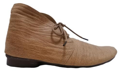 【かぼちゃの馬車 CA26 ベージュ】足にフィット 柔らかな本革靴