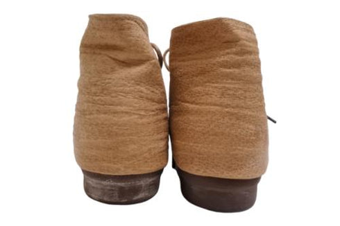 【かぼちゃの馬車 CA26 ベージュ】足にフィット 柔らかな本革靴