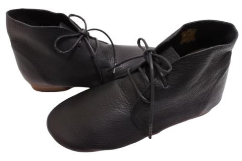 【かぼちゃの馬車 CA26 ブラック】足にフィット 柔らかな本革靴