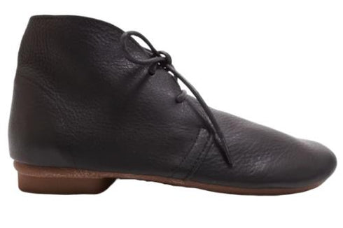 【かぼちゃの馬車 CA26 ブラック】足にフィット 柔らかな本革靴