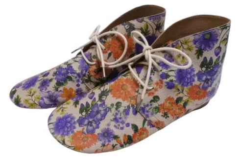 【かぼちゃの馬車 CA26FL フラワー】足にフィット 柔らかな本革靴